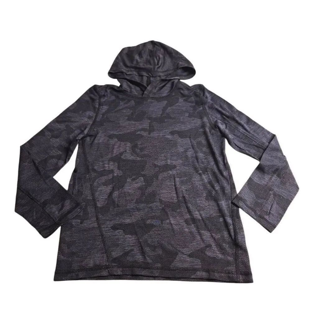 BCG Black Camouflage shirt wirh hoodie M8/10